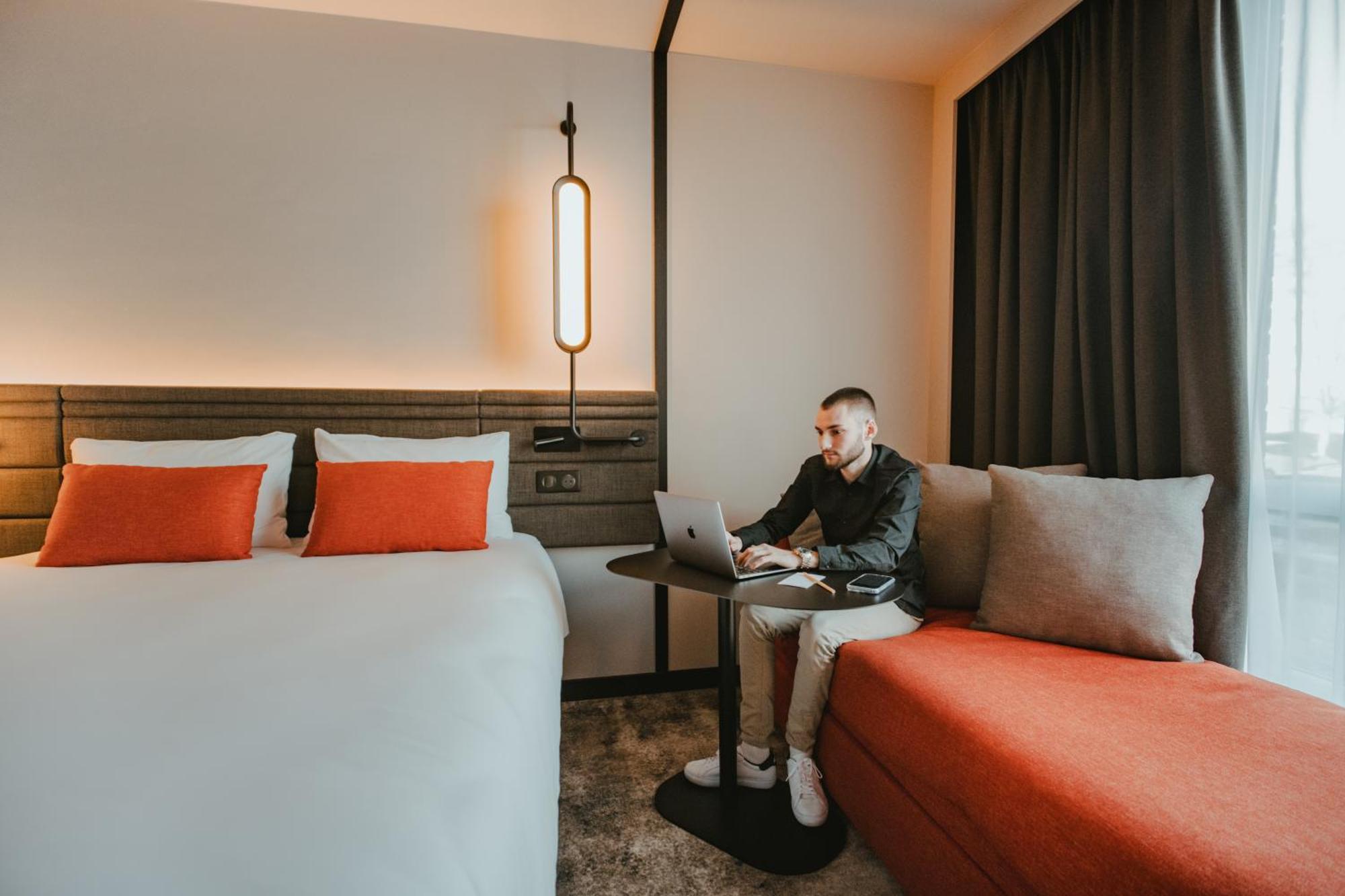Novotel Lens Noyelles Ngoại thất bức ảnh