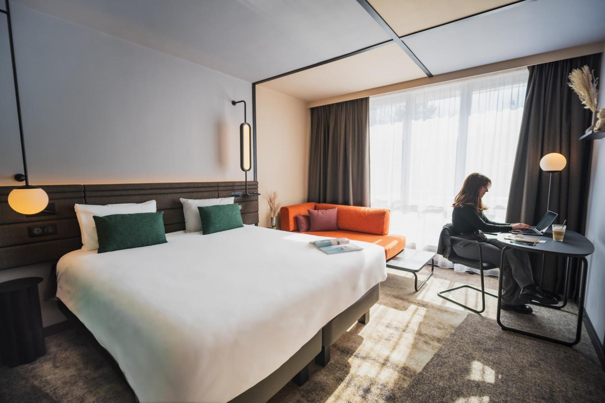 Novotel Lens Noyelles Ngoại thất bức ảnh